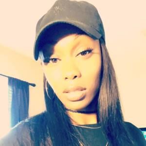 Meet your Posher, Dynese